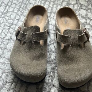 Birkenstock Boston Taupe size 38